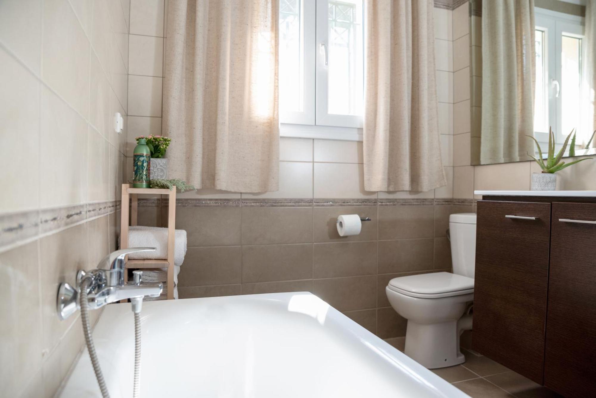 Solari Hill Maisonette Two Private Parking Alepou Екстер'єр фото
