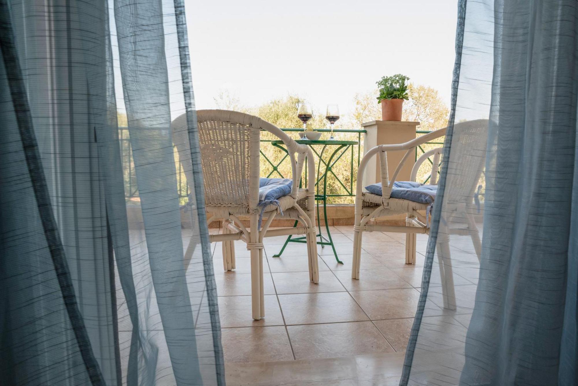 Solari Hill Maisonette Two Private Parking Alepou Екстер'єр фото