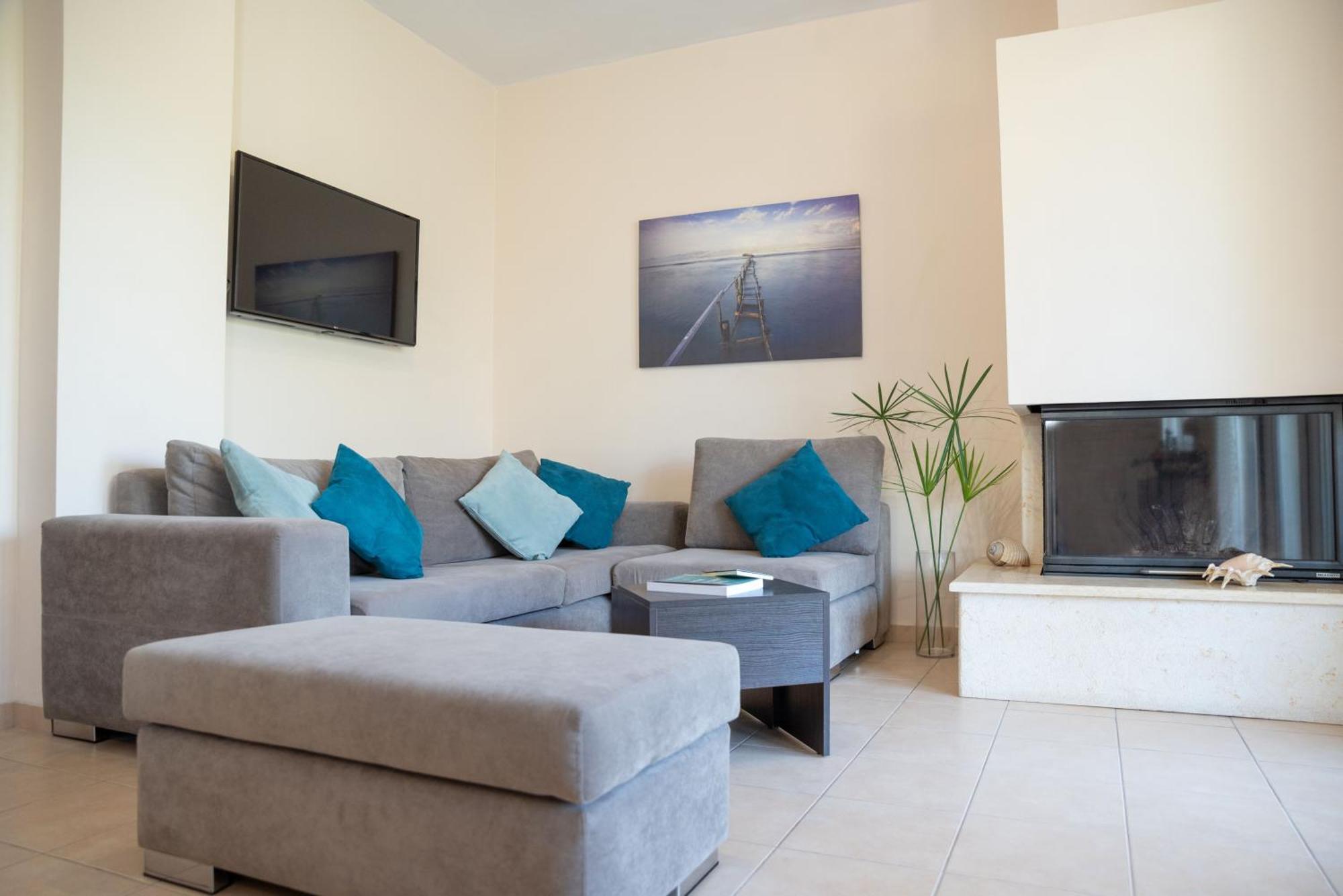 Solari Hill Maisonette Two Private Parking Alepou Екстер'єр фото